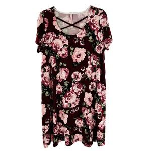 J Mode Size 2X Floral Short Sleeve Criss Cross Lattice Scoop Neckline Mini Dress